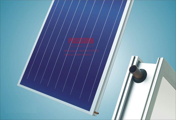 جامع الطاقة الشمسية ذو الألواح المسطحة من الكروم الأسود 2m2 الأزرق التيتانيوم التدفئة الحرارية الشمسية